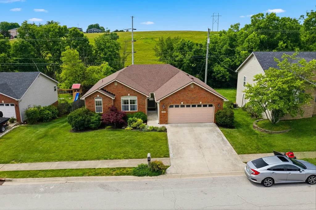 305 Forest Ridge Drive Frankfort KY 40601