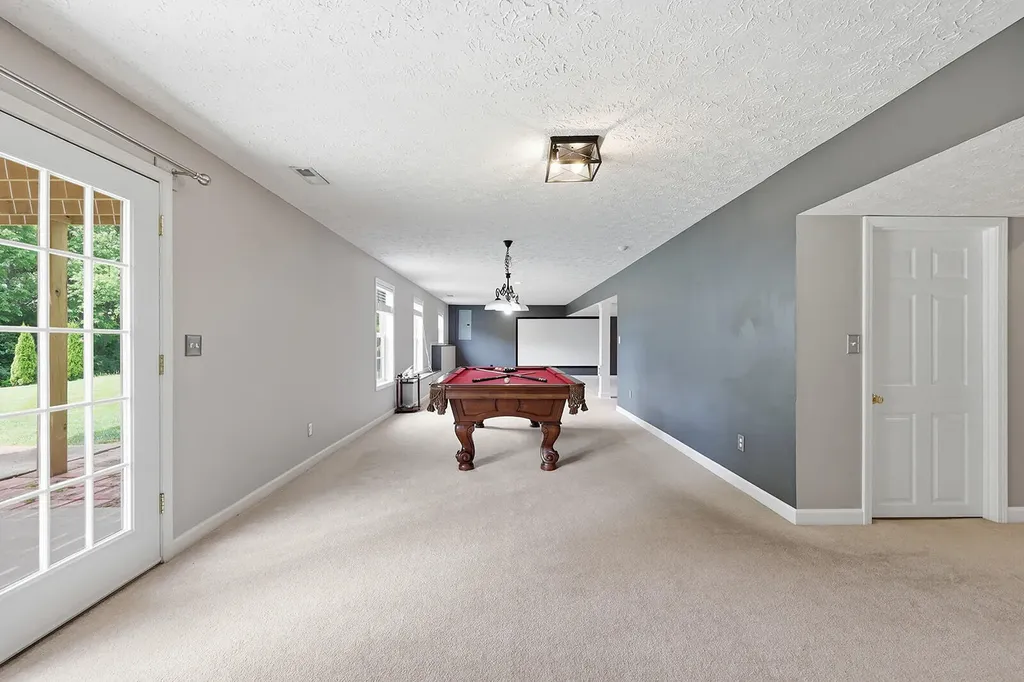 305 Forest Ridge Drive Frankfort KY 40601
