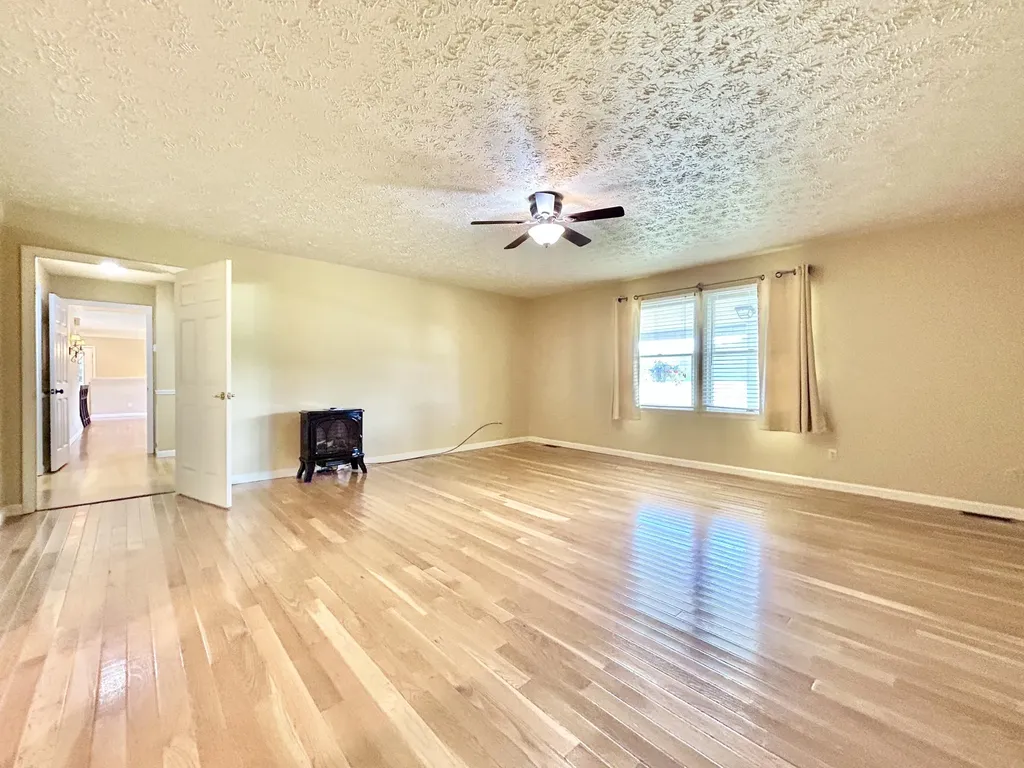 868 Ky-1258 Monticello KY 42633