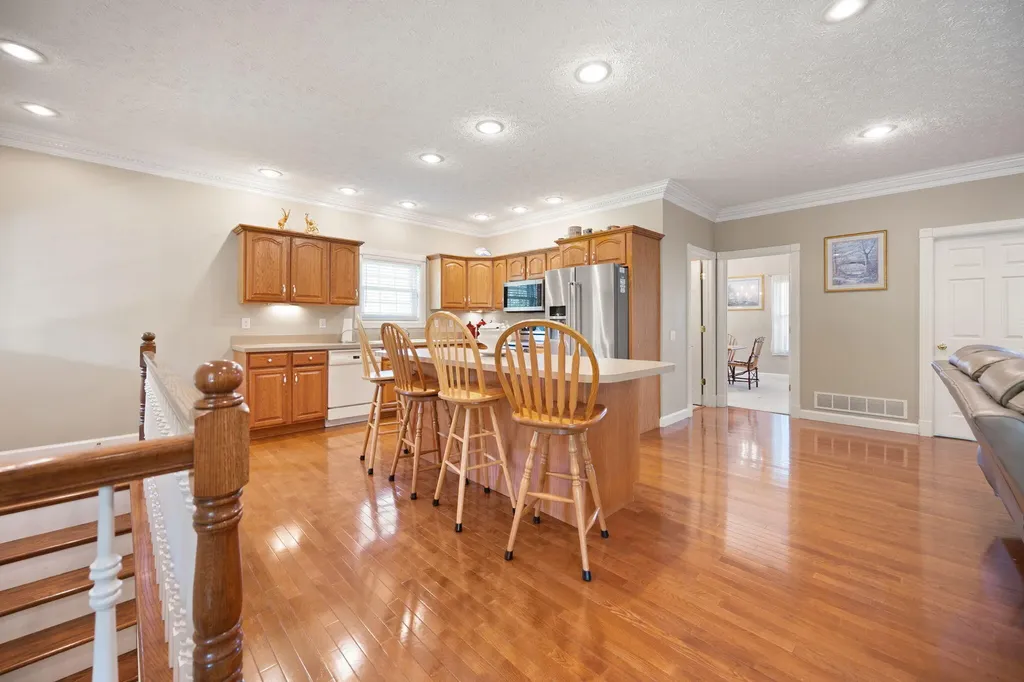 556 Murphy Lane Jamestown KY 42629