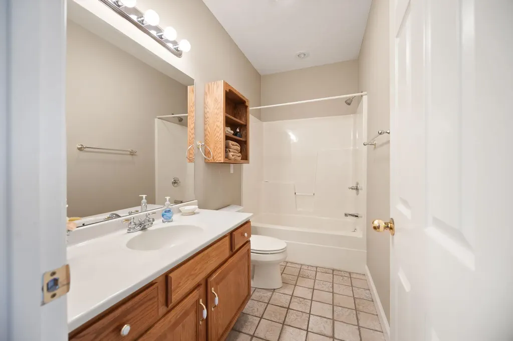 556 Murphy Lane Jamestown KY 42629