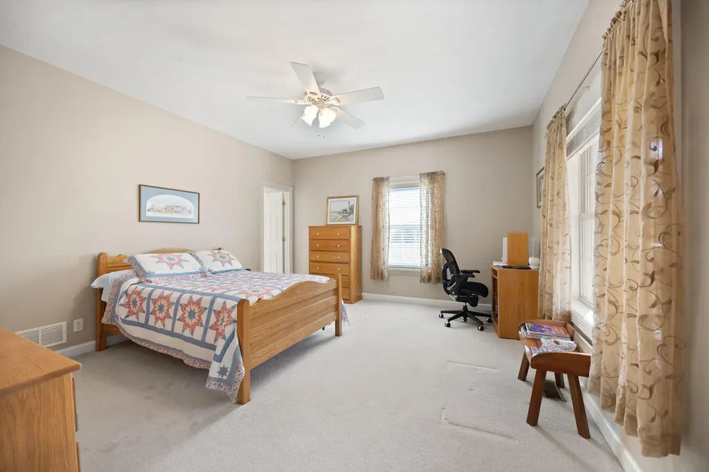 556 Murphy Lane Jamestown KY 42629