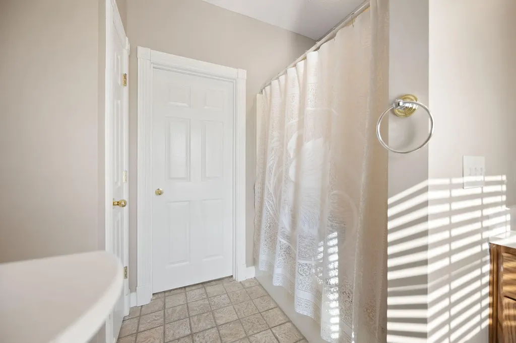 556 Murphy Lane Jamestown KY 42629