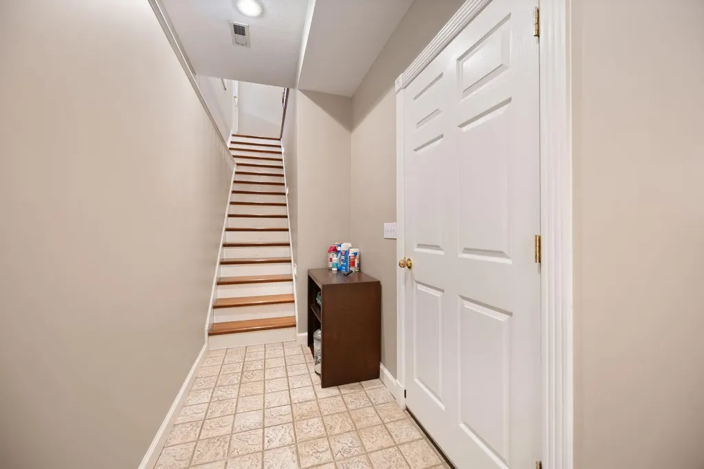 556 Murphy Lane Jamestown KY 42629