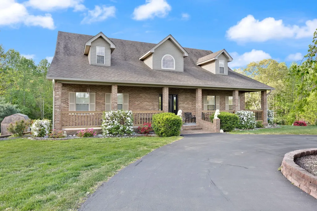 556 Murphy Lane Jamestown KY 42629