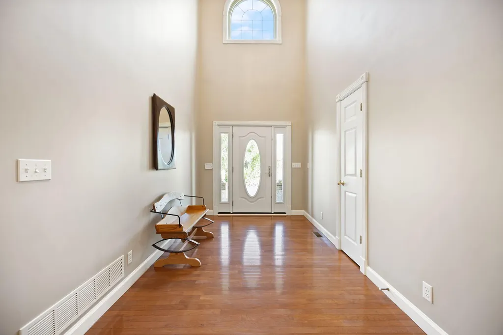 556 Murphy Lane Jamestown KY 42629