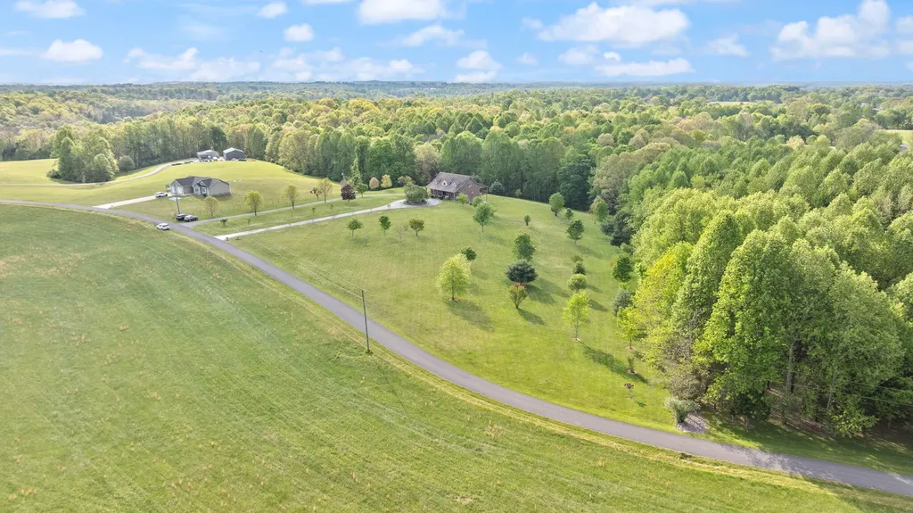 556 Murphy Lane Jamestown KY 42629