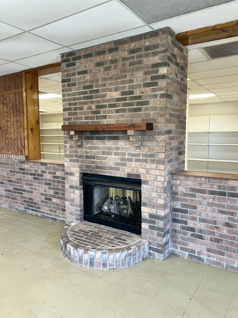 4661 Kentucky 379 Russell Springs KY 42642