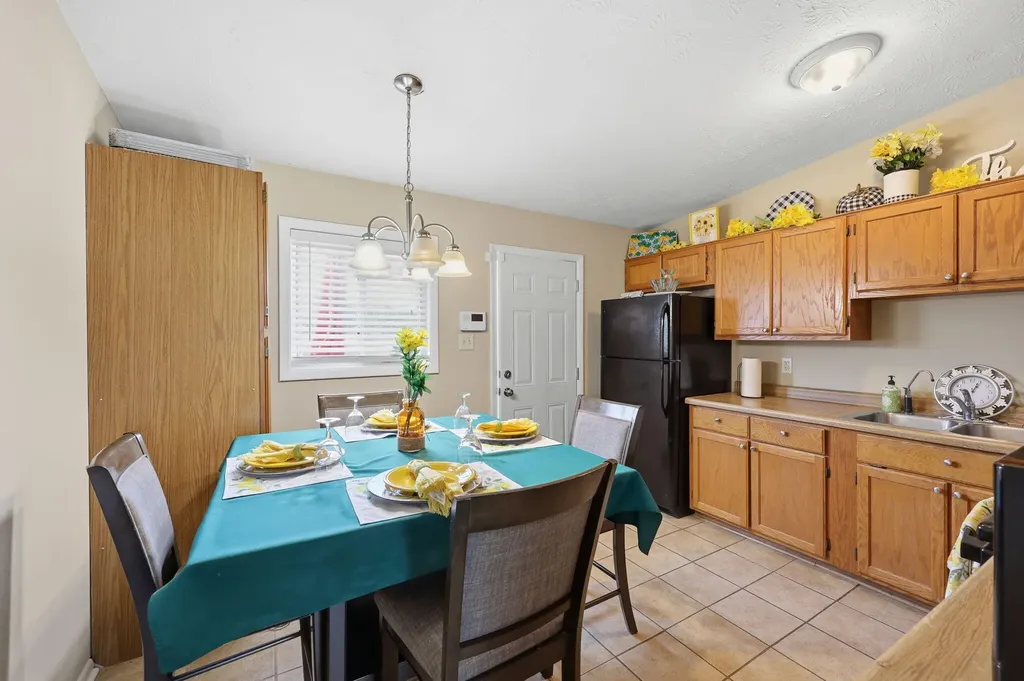 482 Dominican Drive Lexington KY 40511