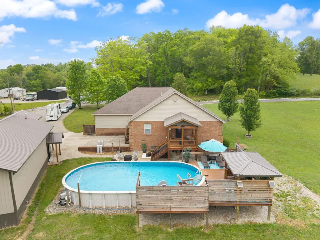 2105 Campground Road Somerset KY 42503