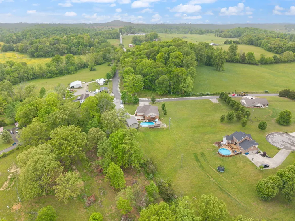 2105 Campground Road Somerset KY 42503