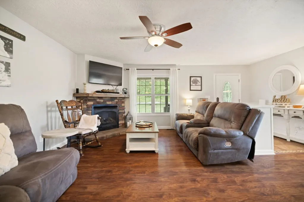 2105 Campground Road Somerset KY 42503