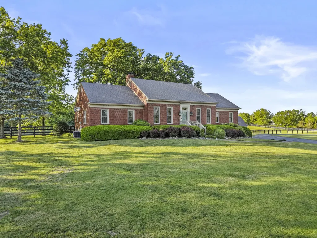 3201 Raven Creek Drive Lexington KY 40515