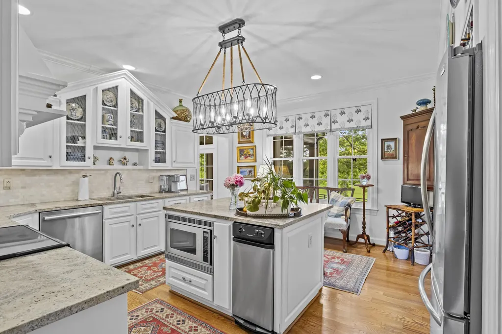 3201 Raven Creek Drive Lexington KY 40515