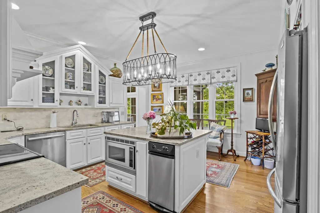3201 Raven Creek Drive Lexington KY 40515
