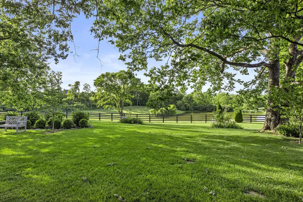 3201 Raven Creek Drive Lexington KY 40515