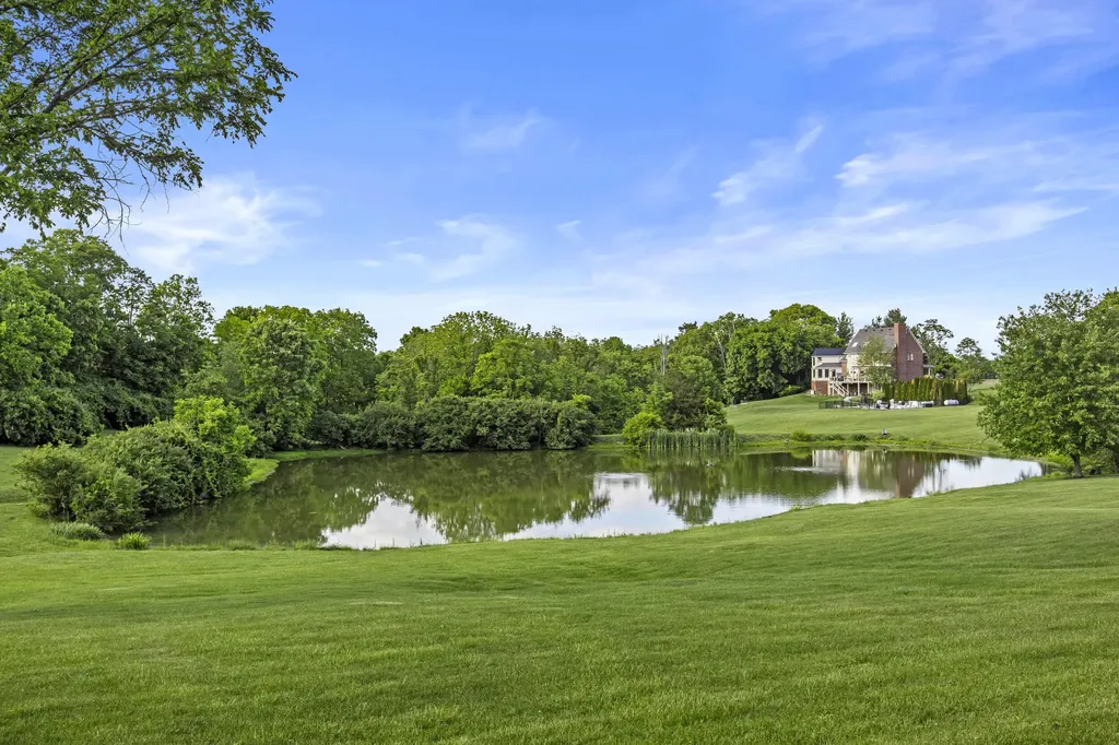 3201 Raven Creek Drive Lexington KY 40515