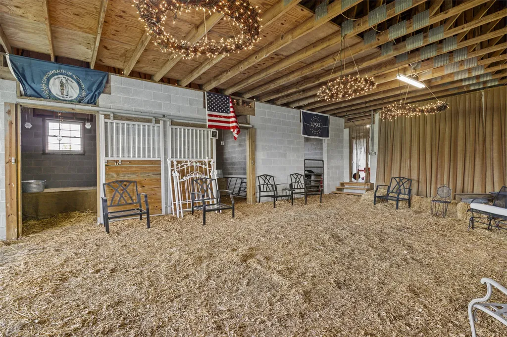 3201 Raven Creek Drive Lexington KY 40515