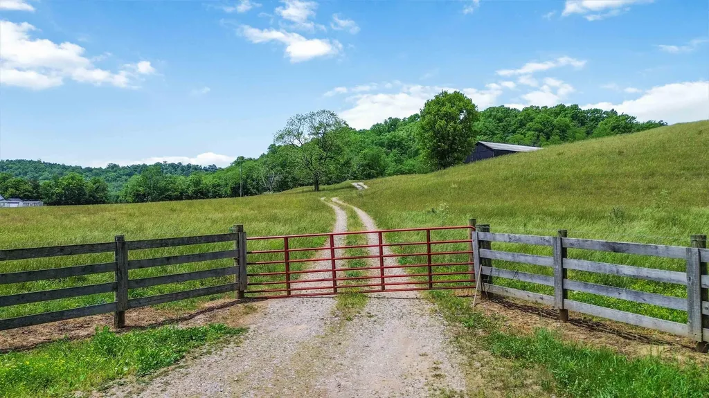 1490 Mule Shed Lane Richmond KY 40475