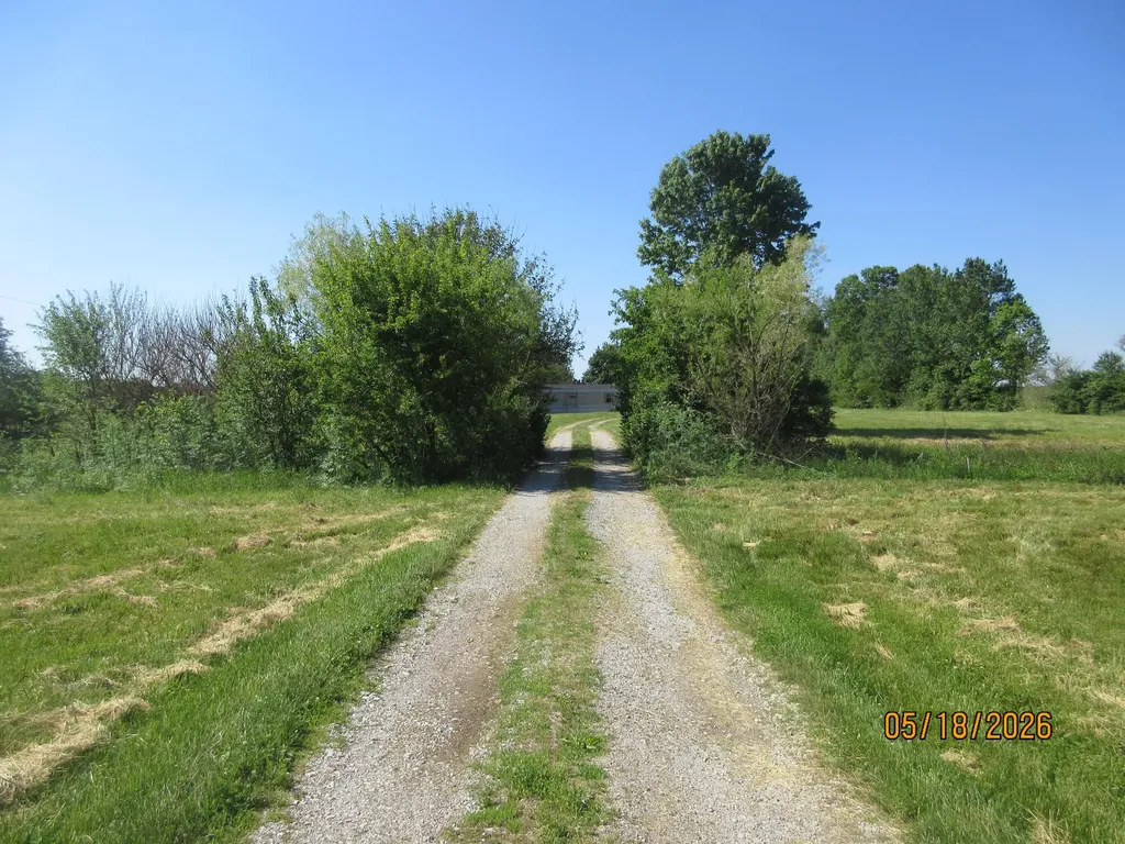 4784 Van Meter Road Winchester KY 40391