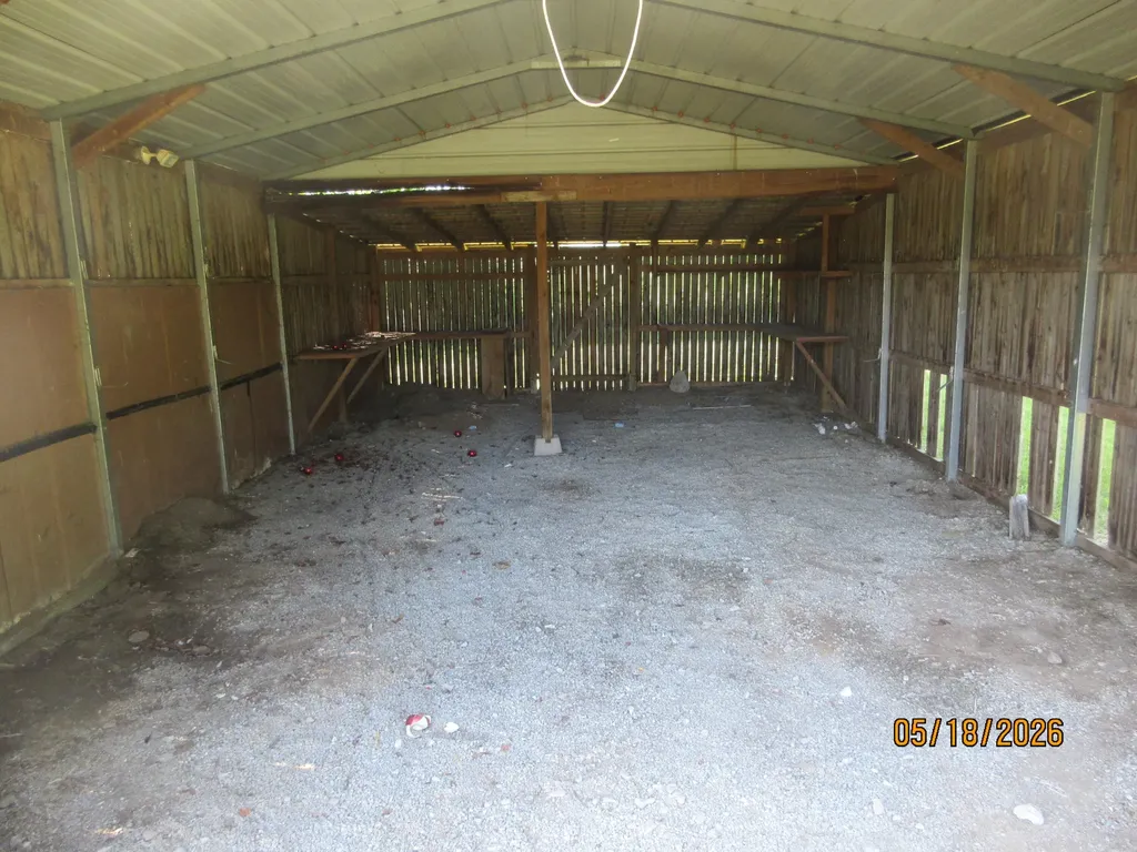 4784 Van Meter Road Winchester KY 40391