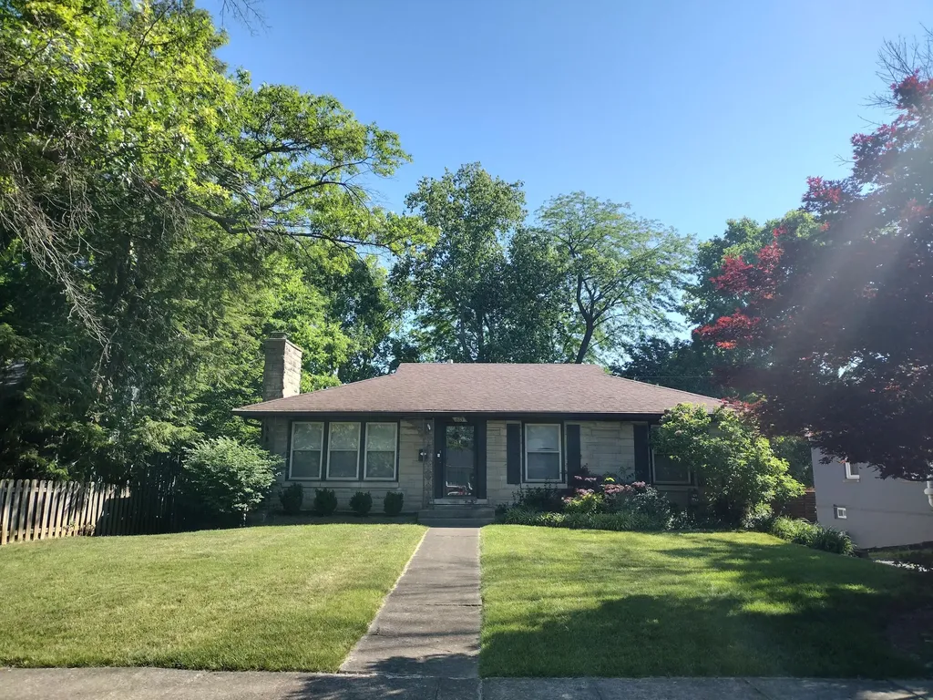 673 Mt Vernon Drive Lexington KY 40502