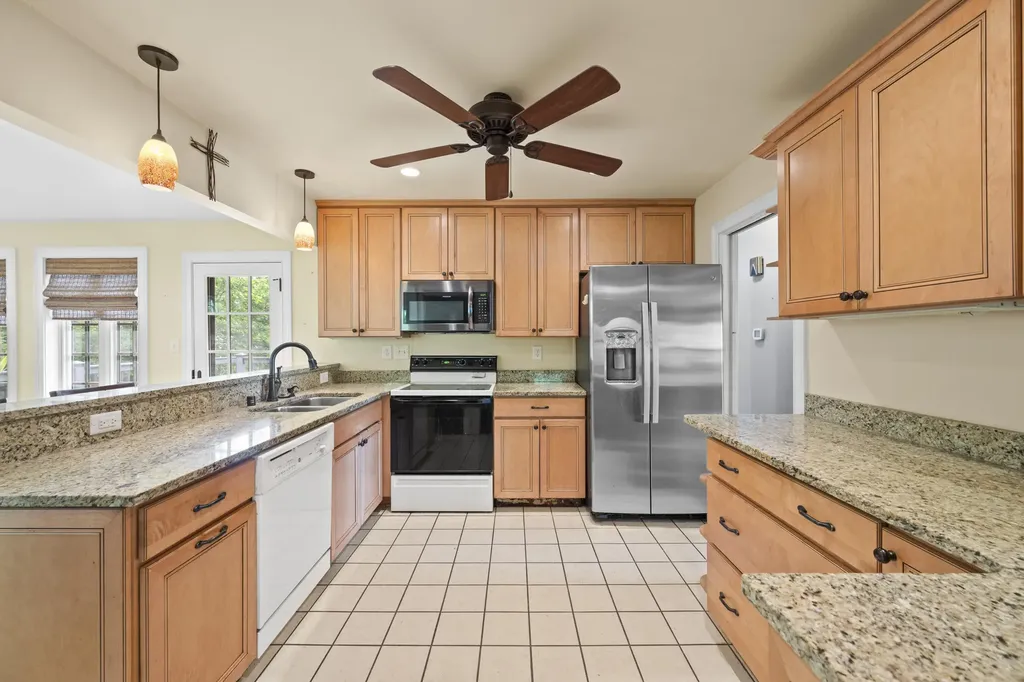 673 Mt Vernon Drive Lexington KY 40502