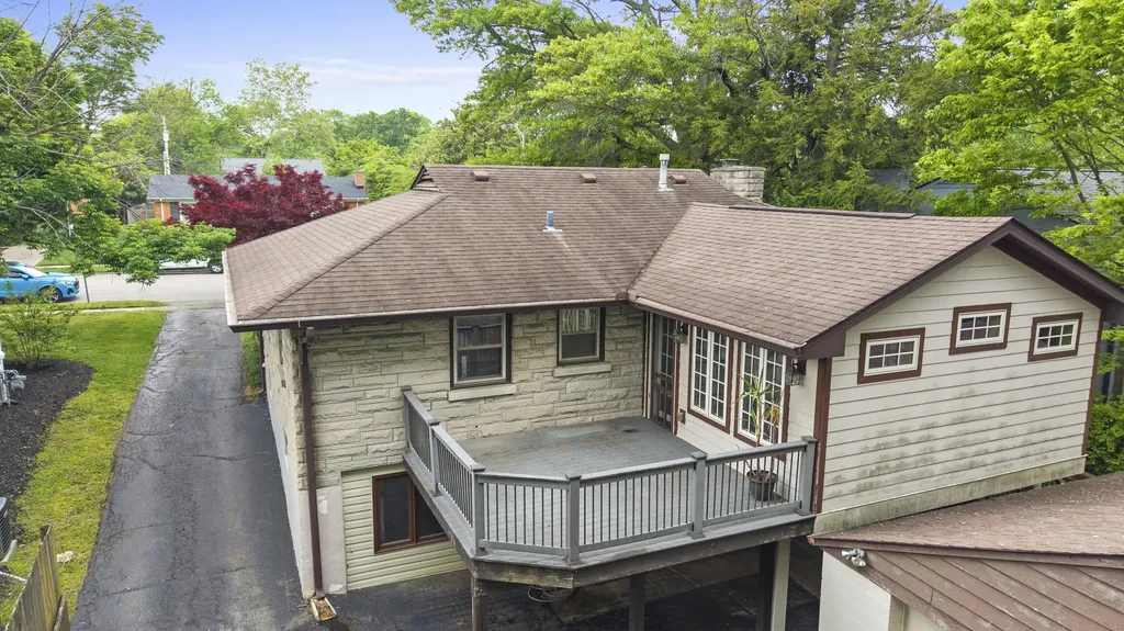 673 Mt Vernon Drive Lexington KY 40502