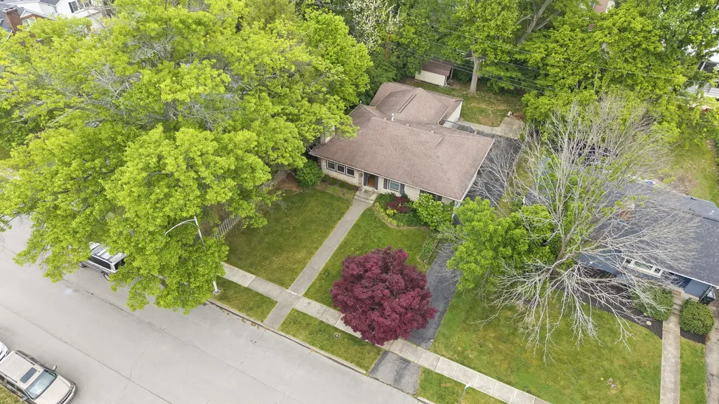673 Mt Vernon Drive Lexington KY 40502