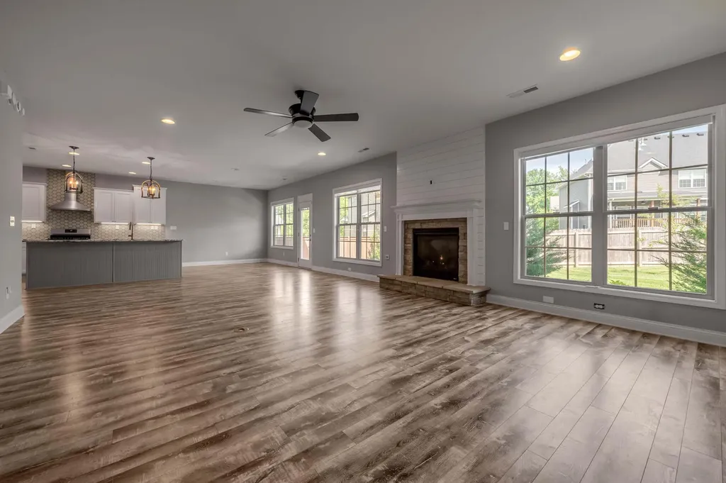 3179 Bay Springs Park Lexington KY 40509