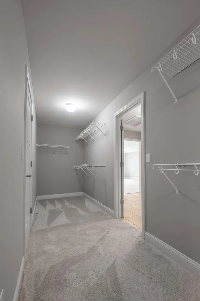 3179 Bay Springs Park Lexington KY 40509