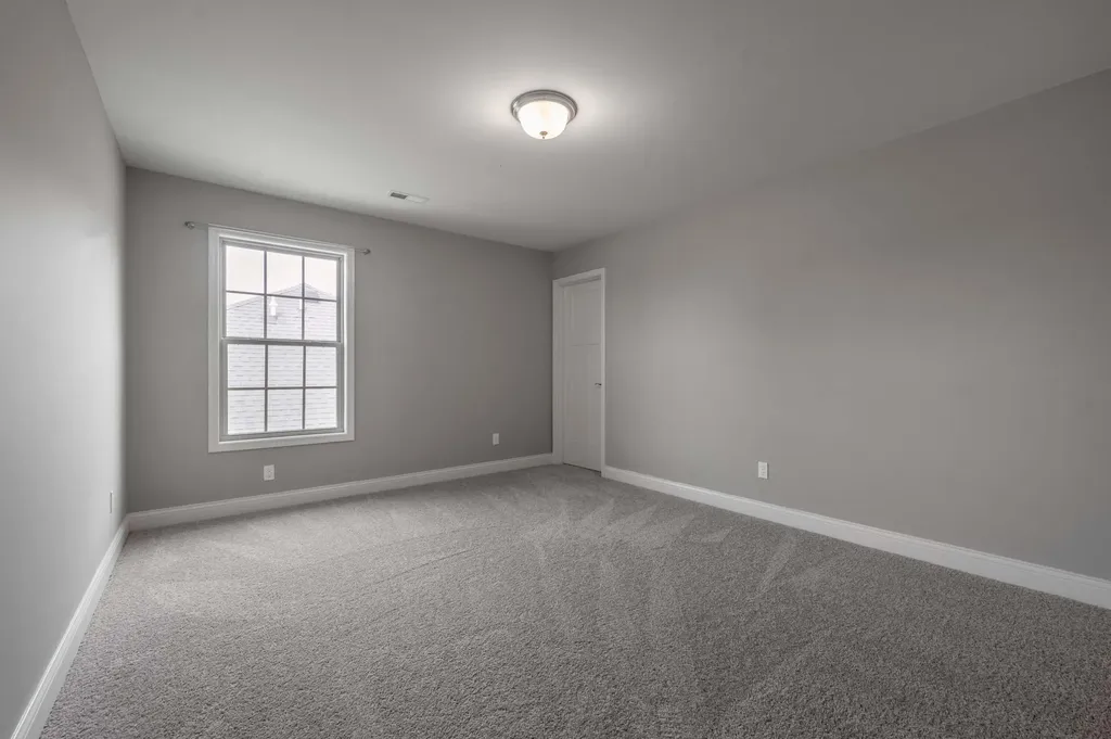 3179 Bay Springs Park Lexington KY 40509