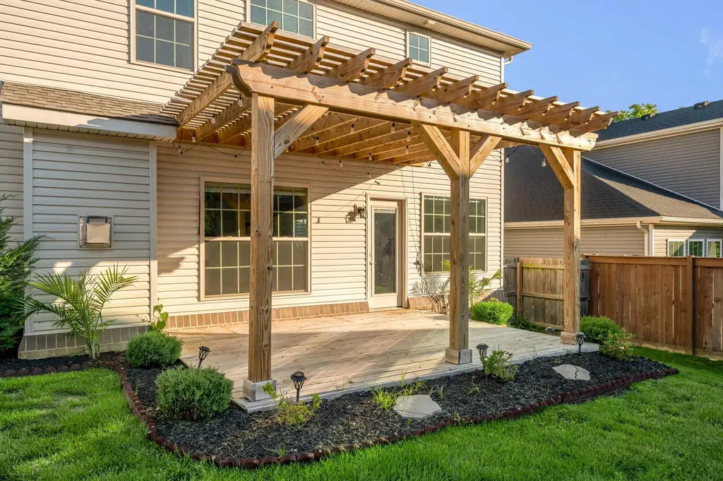 3179 Bay Springs Park Lexington KY 40509
