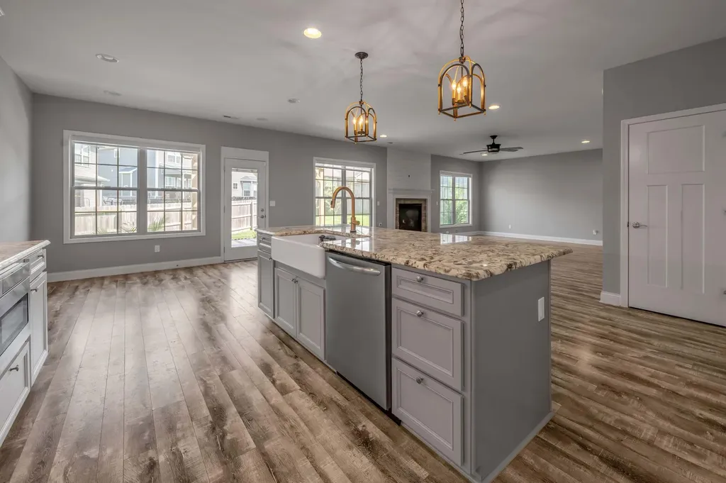 3179 Bay Springs Park Lexington KY 40509