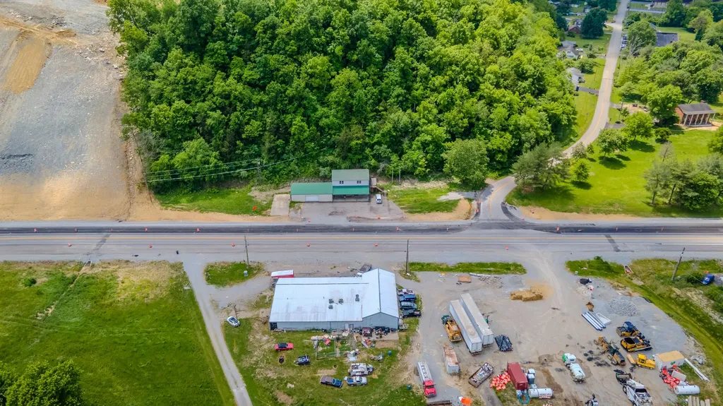 8689 Bardstown Road Springfield KY 40069