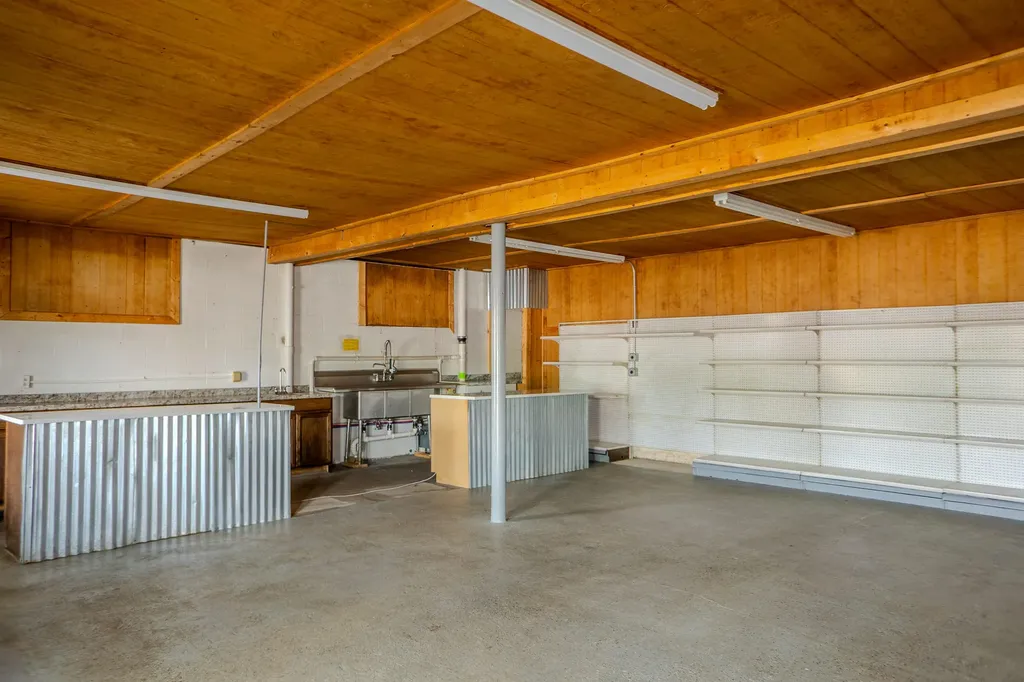 8689 Bardstown Road Springfield KY 40069