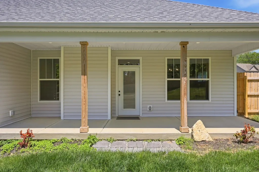 240 Harbor Village Drive Georgetown KY 40324