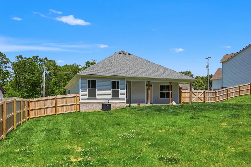 240 Harbor Village Drive Georgetown KY 40324