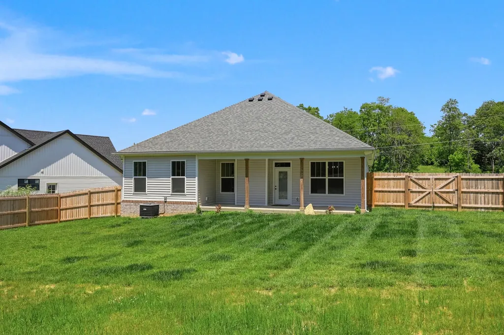 240 Harbor Village Drive Georgetown KY 40324