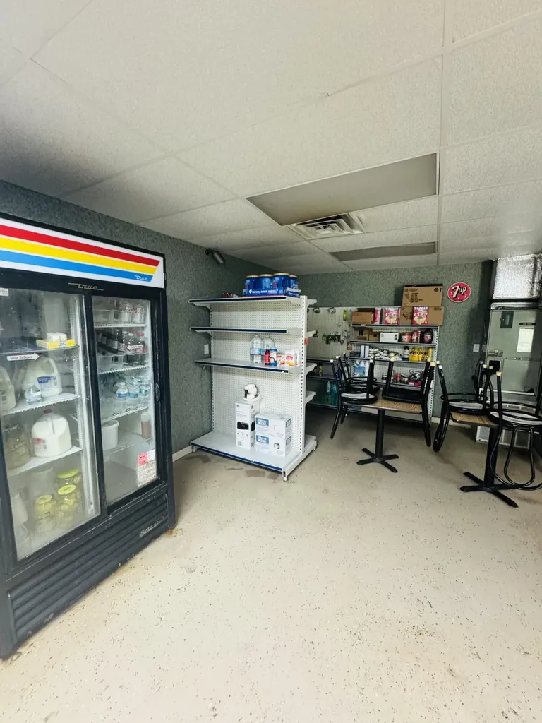 1000 London Dock Road London KY 40744