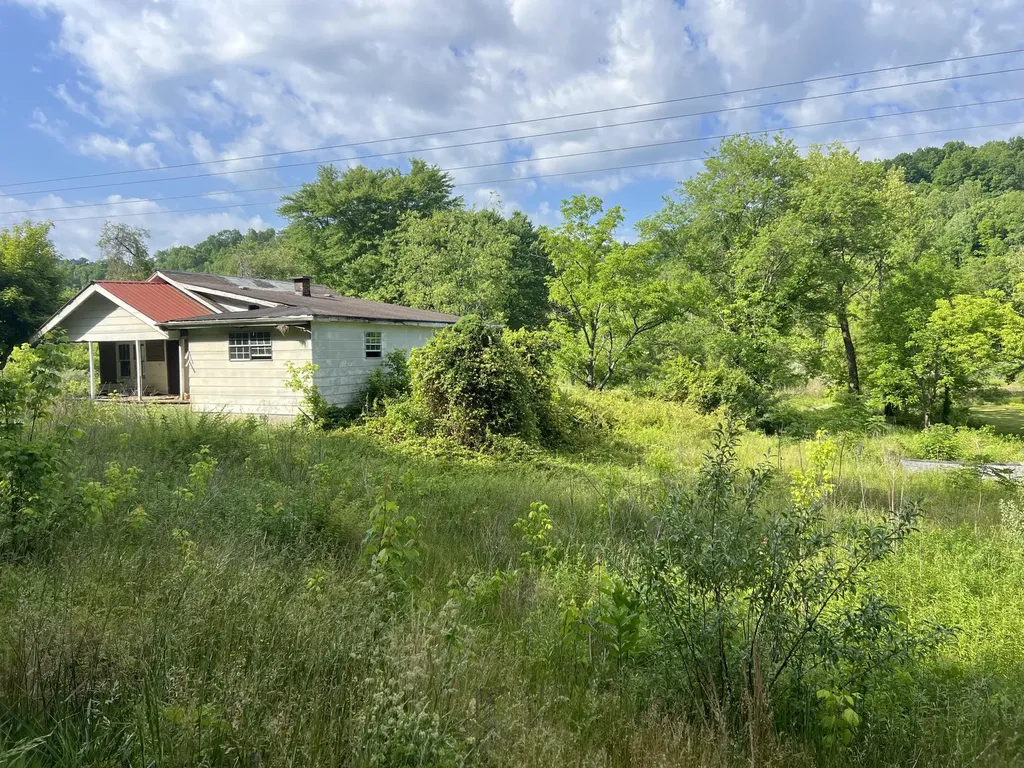 8155 Ky-6 Corbin KY 40701