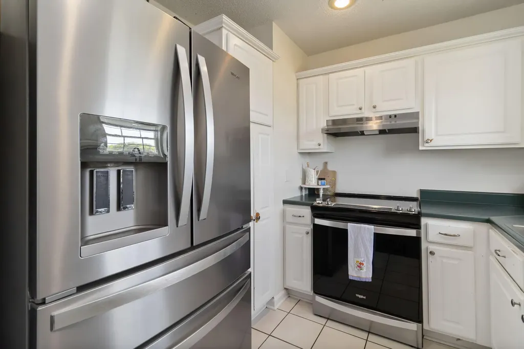 56 Alder Court London KY 40744