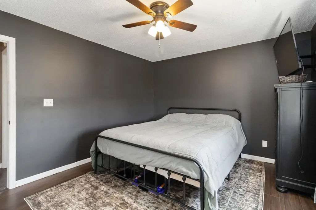 56 Alder Court London KY 40744