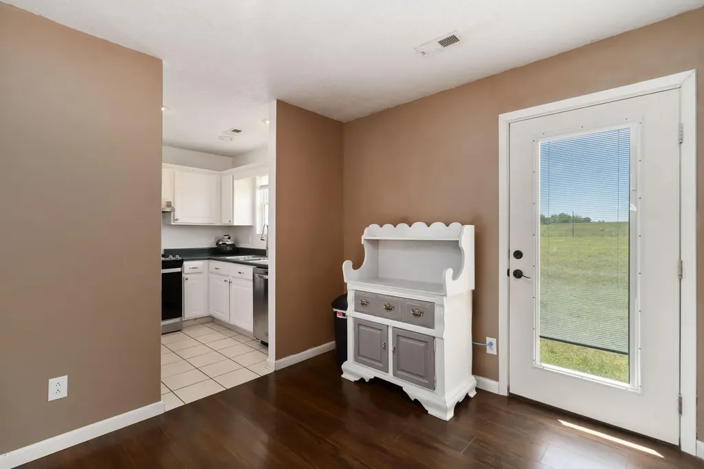 56 Alder Court London KY 40744