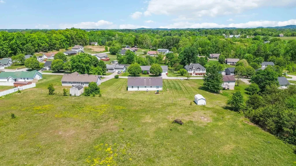 56 Alder Court London KY 40744