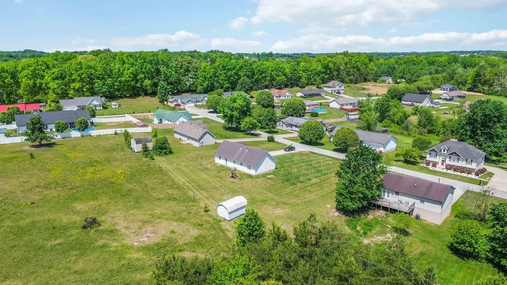 56 Alder Court London KY 40744