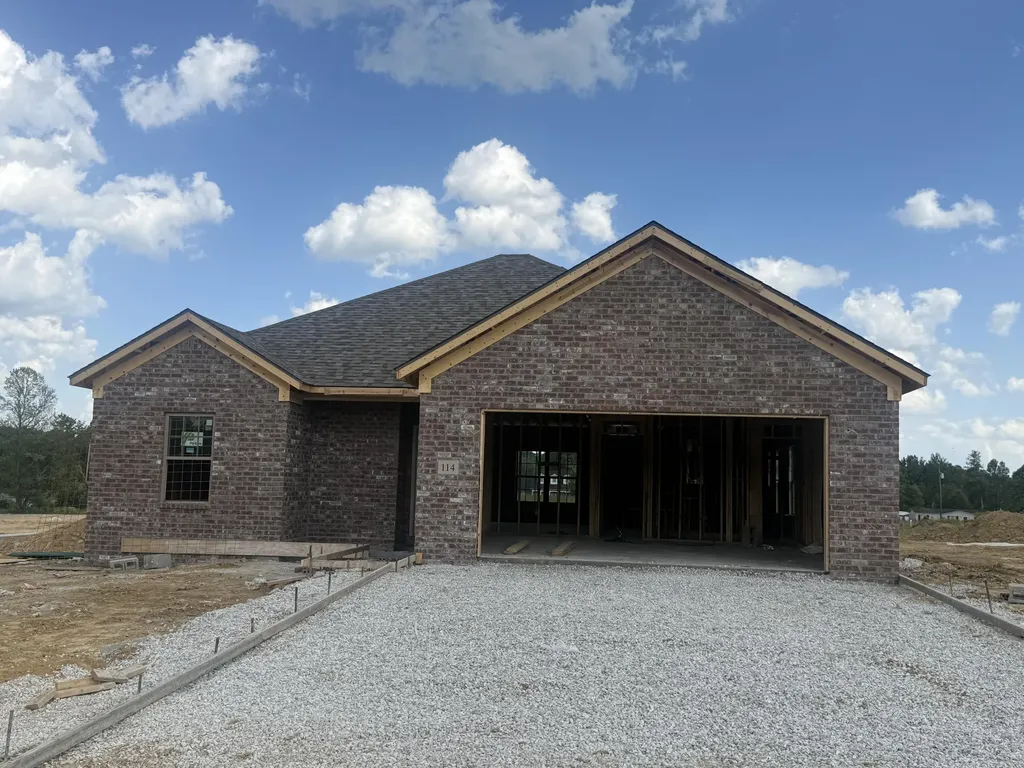 330 Cinchpost Circle London KY 40744