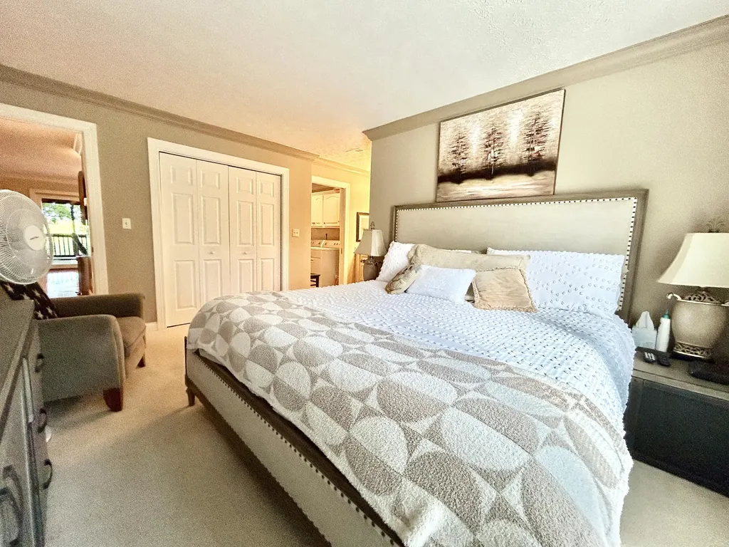 1-2 Woodson Bend Resort Bronston KY 42518