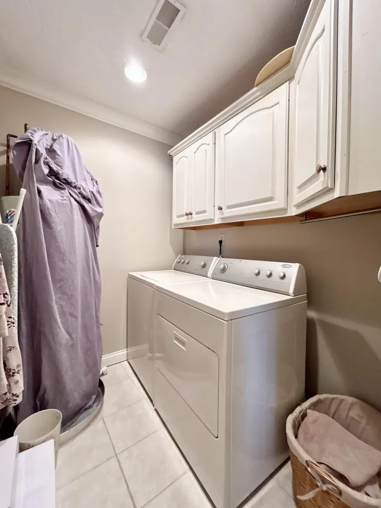 1-2 Woodson Bend Resort Bronston KY 42518