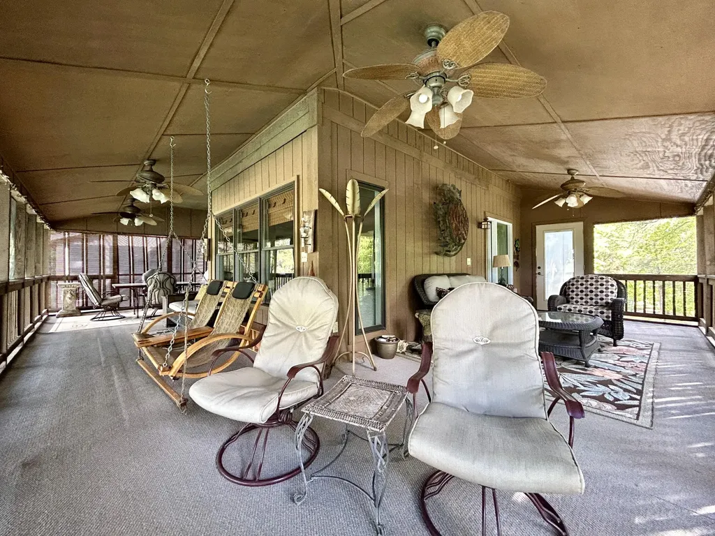 1-2 Woodson Bend Resort Bronston KY 42518